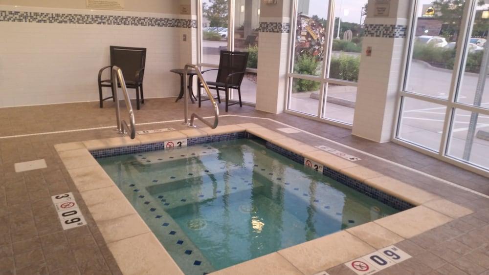 Hilton Garden Inn Олэт Экстерьер фото